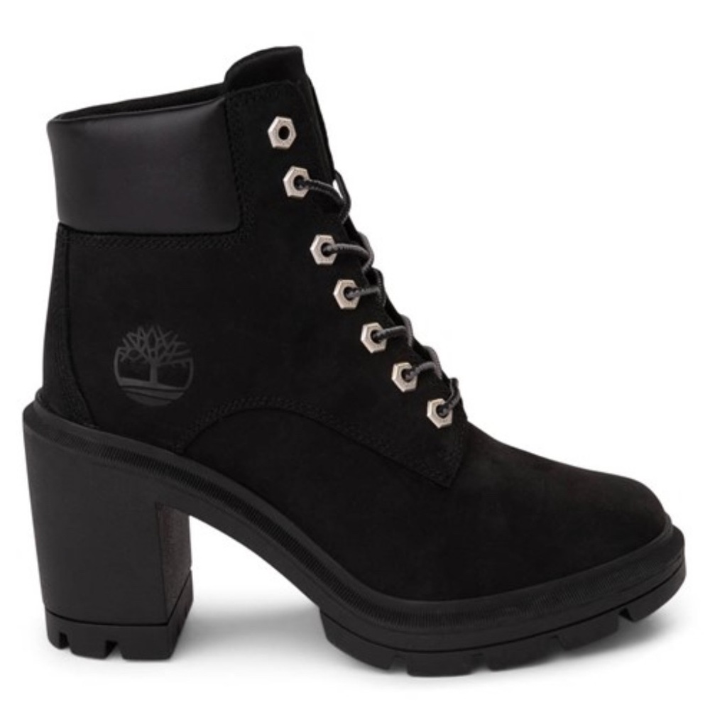 Heeled Timberland Black Lace Up Boots! Like New with Box